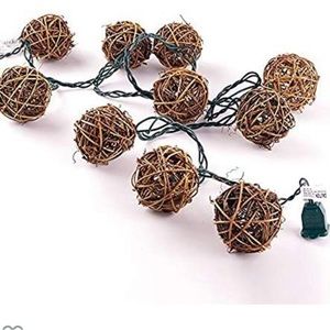 10 Count Natural Rattan Balls String Light. Warm White Light